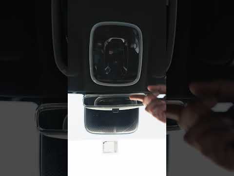 How to open and close the panoramic sunroof