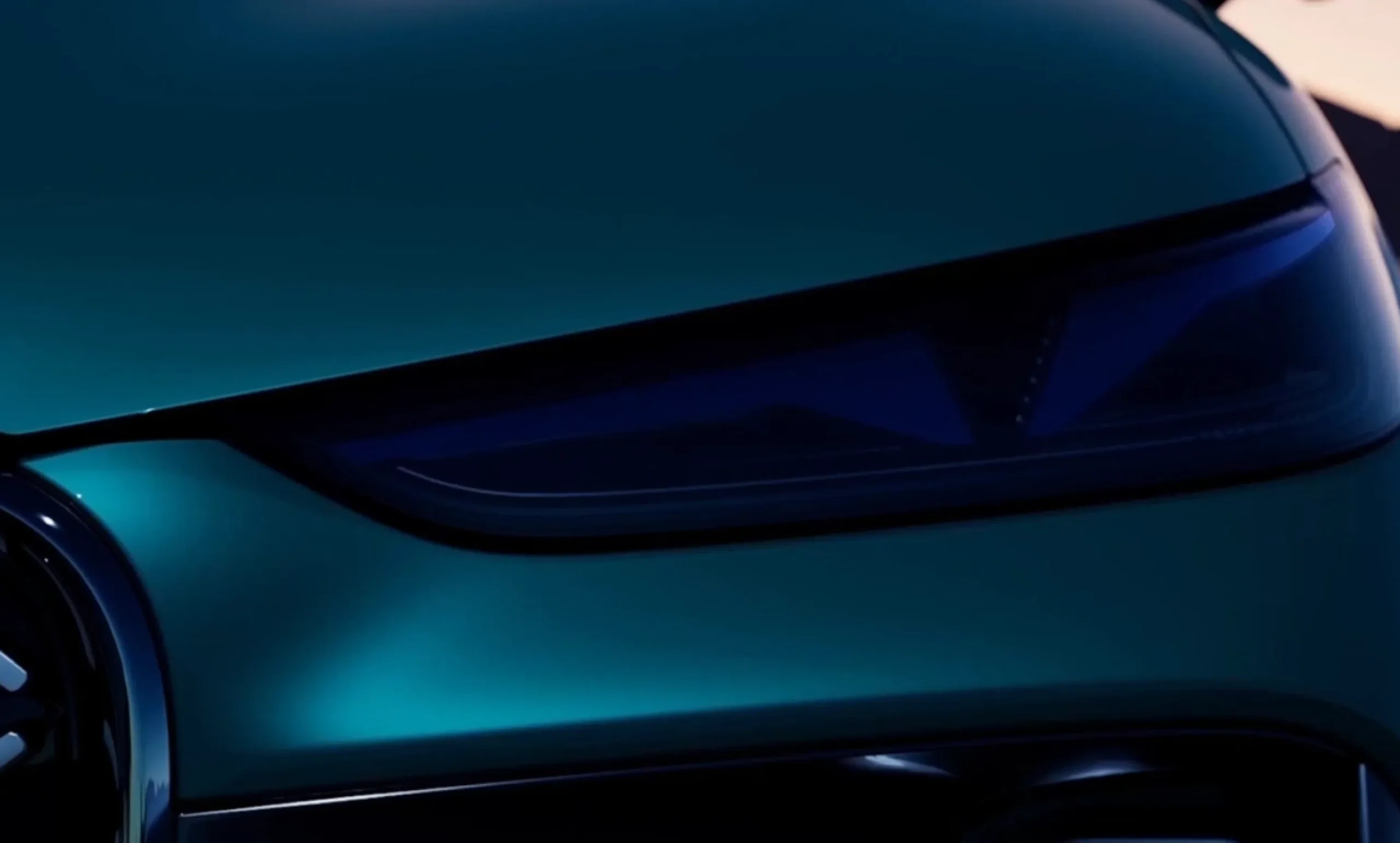 Close-up of the headlight on a teal Lepas L8.
