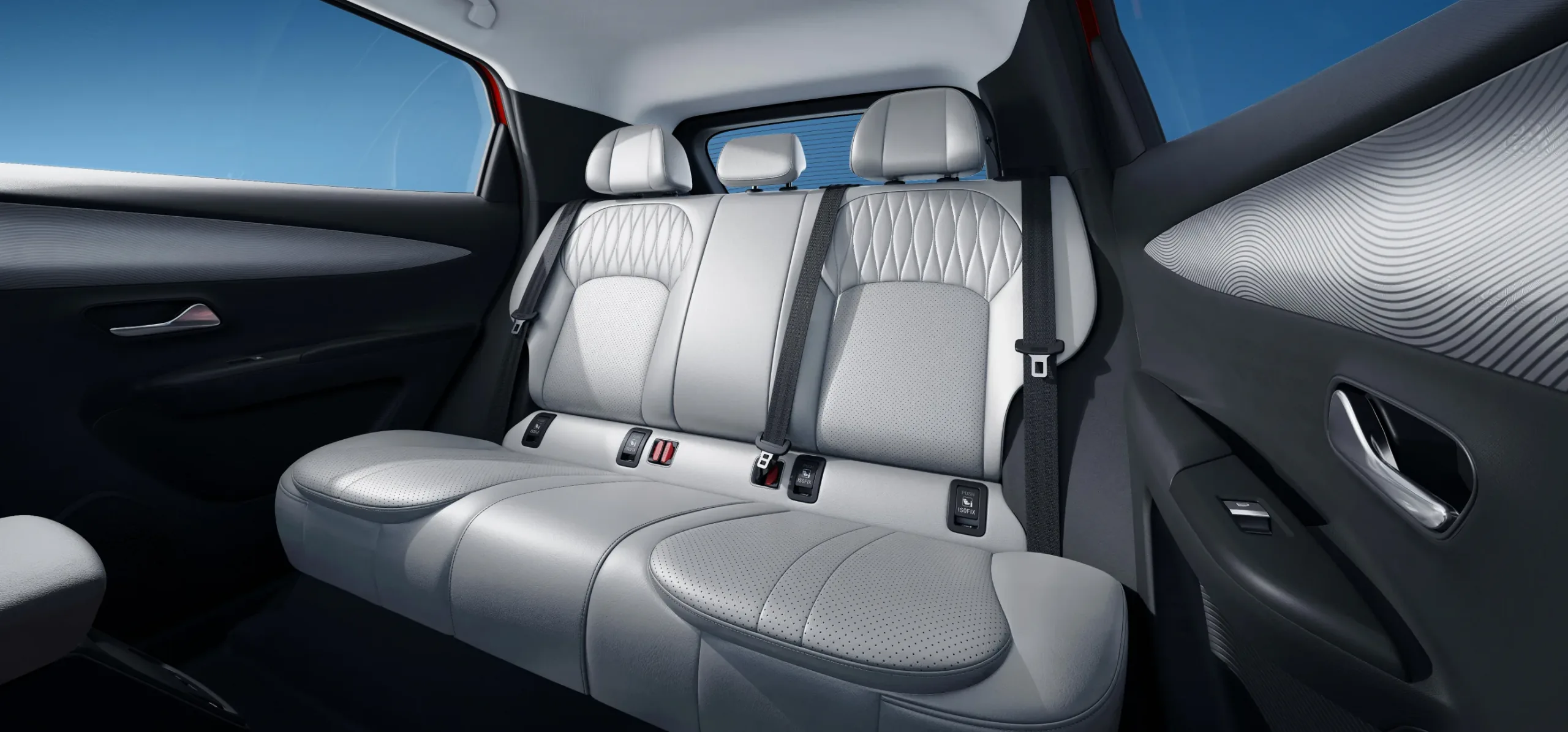 Lepas L4 interior — Moonlight Grey interior